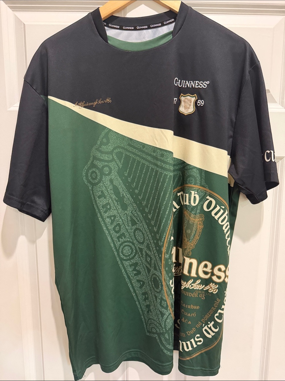 Guinness Black, Dark Green and Cream Graphic Shirt